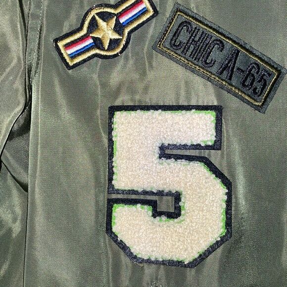 Cool green jacket  - Picture 11 of 12